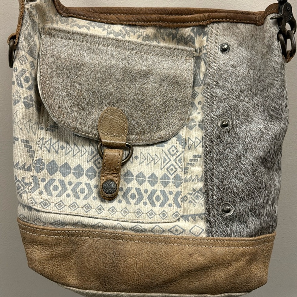 Myra Bag